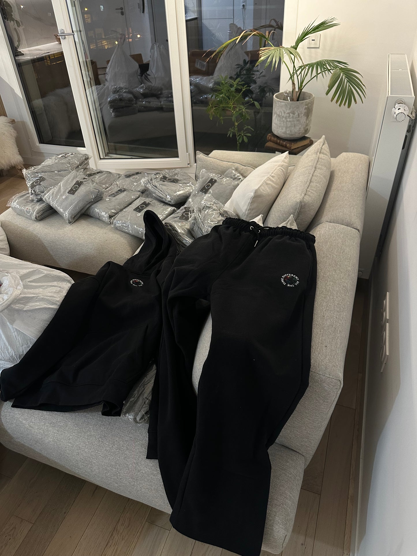 Uniform tracksuit black